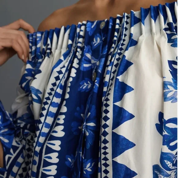 NWT | Farm Rio Off-White Flora Tapestry Long Sleeve Blouse | Size S - Picture 2 of 6